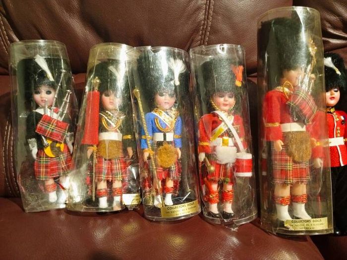 Rare Vintage Scottish and British Guard Doll Collection