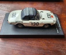 Toy car
