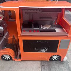 OUR Generation Dollsfood truck