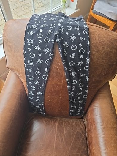Desigual black graffiti leggings