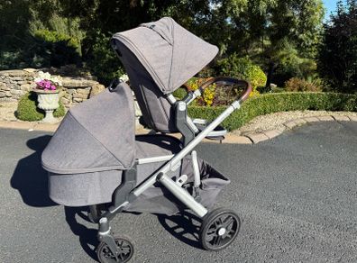 Uppababy Vista V2