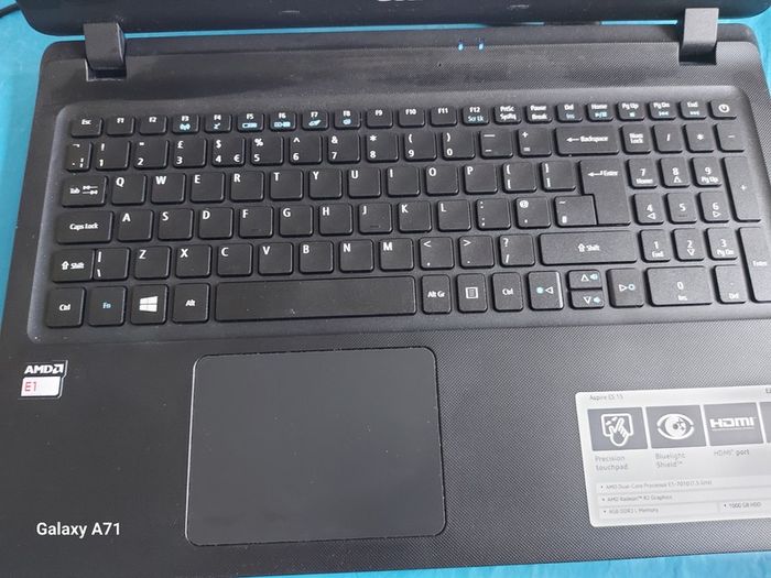 Acer Aspire ES 15, AMD Dual-Core Processor E1-7010, 1.5GHz, 4GB Ram, 1 Terrabyte HDD, Windows 10, Microsoft Edge, Chrome and VLC