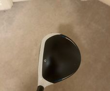 Taylormade Sim 2 3 wood