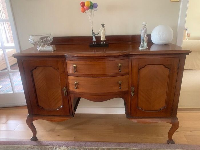 Sideboard