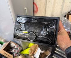 Sony DSX-B700 car radio