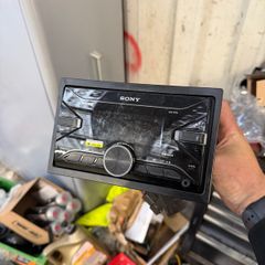 Sony DSX-B700 car radio