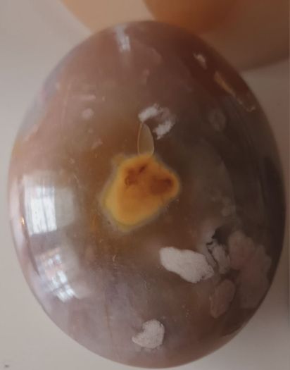 Blue Agate Slice & Flower Agate Crystals