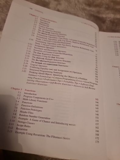 C++: How to Program (2nd Edition)