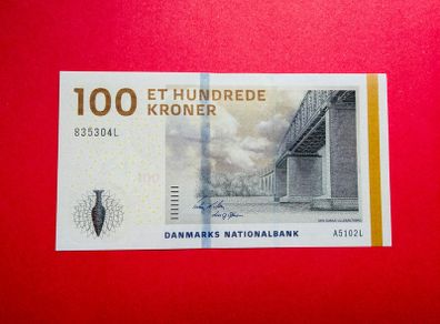 Denmark. 100 Kroner  2015   Pick  66 ( Uncirculated )