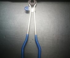 Brake hose clamp