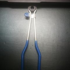 Brake hose clamp