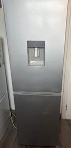 Candy fridge freezer