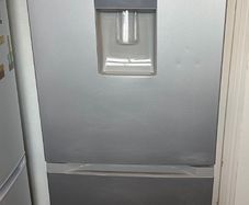 Candy fridge freezer
