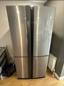 American Style Fridge (Sharp)