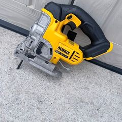 DeWalt XR cordless jigsaw