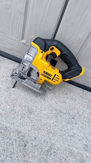 DeWalt XR cordless jigsaw