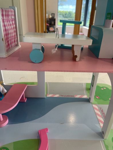 free Rosebud hospital toy
