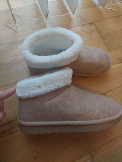 Girl's UGG from Penneys