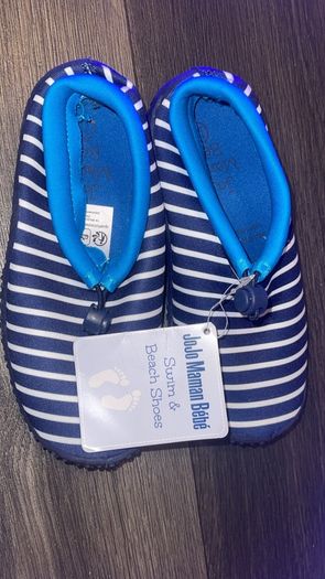 swimming shoes