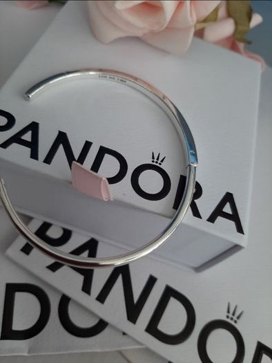 New genuine pandora bangle