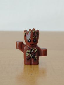 Groot Mini Minifig