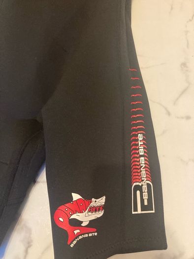 Banana Bite wetsuit Kids 7 Yrs