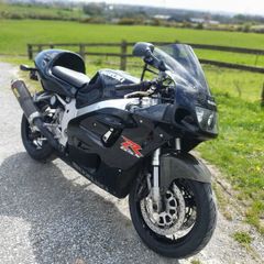 Suzuki SRAD 750