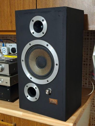 Wharfedale E20 Vintage audiophile speakers
