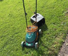 Black & Decker lawn mower