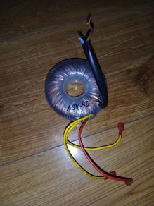Toroidal transformer 230V to 2x16V 120VA