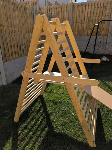 Kids wood slide and climbing