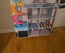 LOL Dolls House