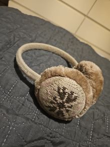 Earmuffs