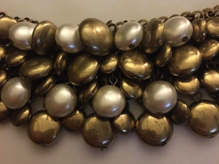 Knight and Day bracelet in very good condition FREE STANDARD POSTAGE INCLUDED