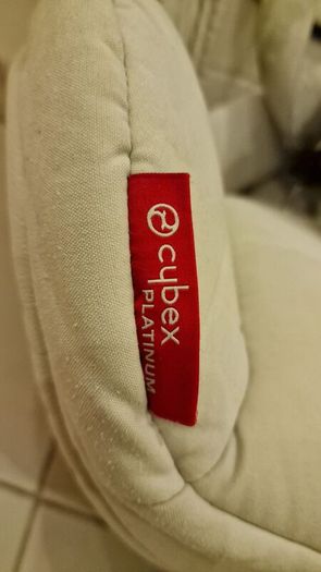 Car Seat. Cybex Sirona Z Platinum Ferrari