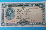 Irish 1964 Lady Lavery One pound banknote in uncirculated condition