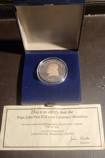 1 ounce silver coin of pope john paul the second