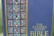 Vintage The Reader's Digest Bible Illustrated Edition - 1990