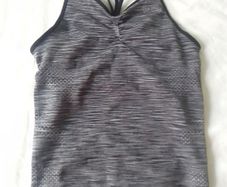 sportswear top