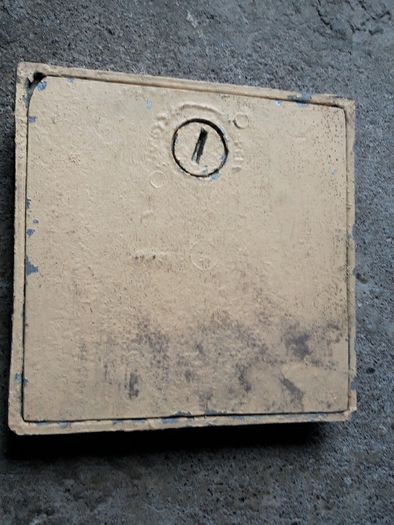 trap door