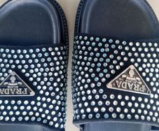 New Ladies Sliders