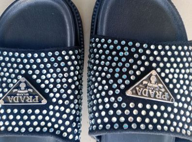 New Ladies Sliders