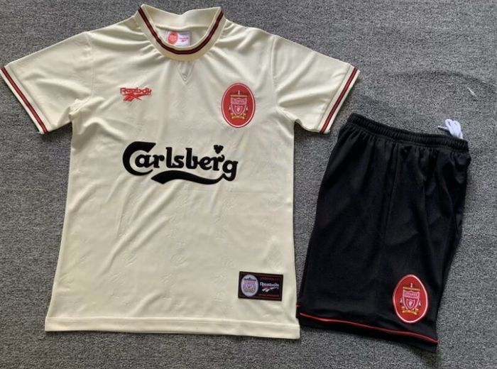 Retro football kits