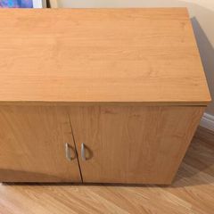 Cabinet press