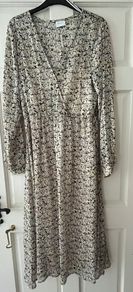 Beautiful Villa Dress