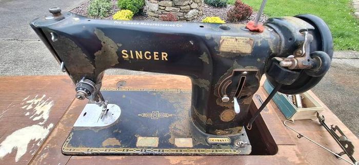 Antique Singer sewing machines x 2