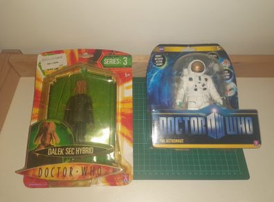 Doctor Who Action Figures 15 and 25