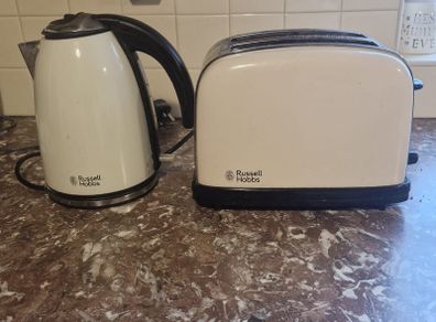 Russell Hobbs Kettle & toaster