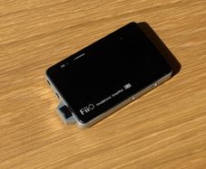 Fiio E11 portable headphone amp
