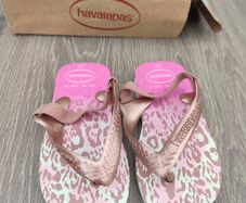 Pink Baby Havaianas (Brand new)